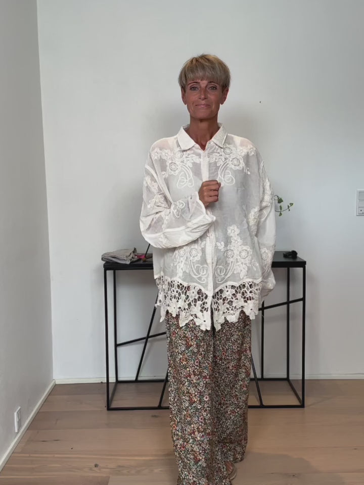 Baghuset Hvid Skjorte Lace/Broderi O
