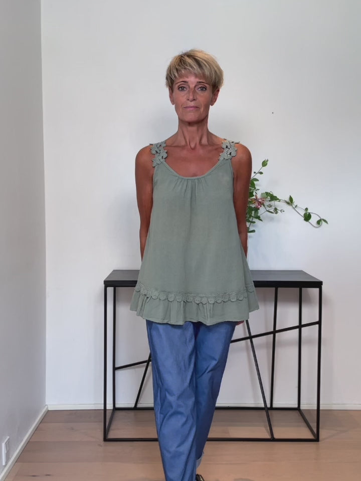 Baghuset Kaki Top/Blomst Strop A