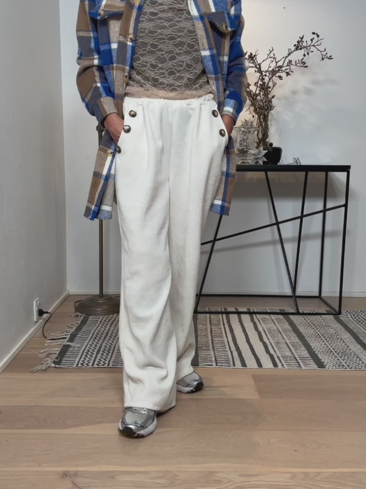 Baghuset Ecru Blød Buks C