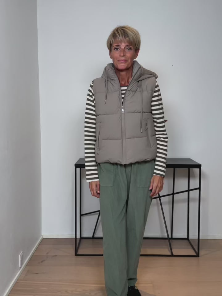 Baghuset Nylon Vest Taupe E